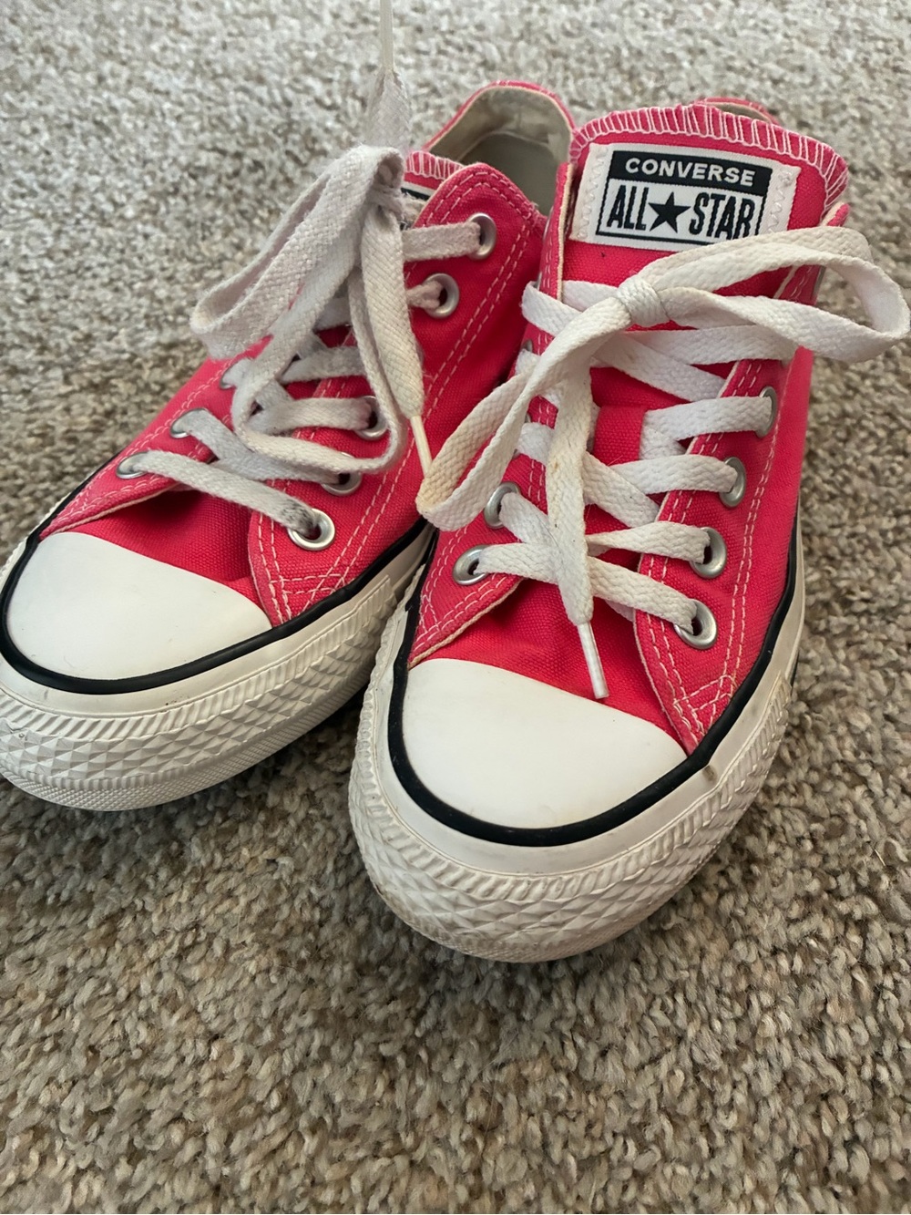 Pink Converse - Picture 3 of 6